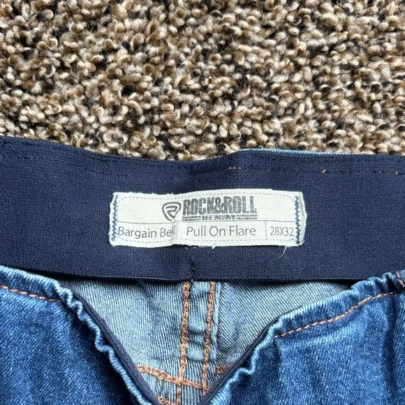 Rock & Roll Cowgirl Classic Blue Flare Jeans - Picture 2 of 4